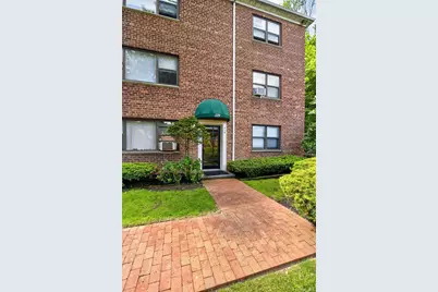 319 Main Street #B, Roslyn, NY 11576 - Photo 16