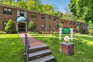 319 Main St, Roslyn, NY 11576 - Photo 26