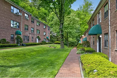 319 Main Street #B, Roslyn, NY 11576 - Photo 14