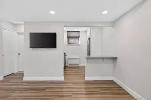 319 Main St, Roslyn, NY 11576 - Photo 10