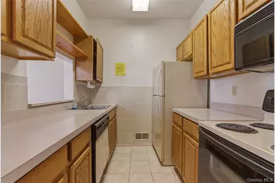 54 School Street #126, Westbury, NY 11590 - Photo 14
