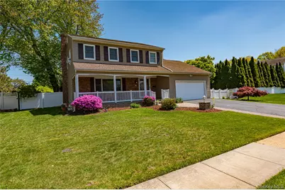 20 Evon Drive, Syosset, NY 11791 - Photo 1