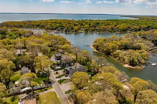 6200 New Suffolk Ave, Mattituck, NY 11952 - Photo 6