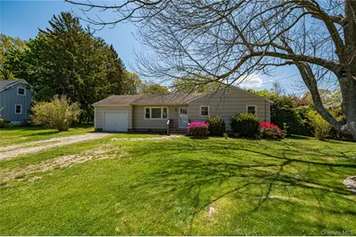 6200 New Suffolk Avenue, Mattituck, NY 11952 - Photo 1
