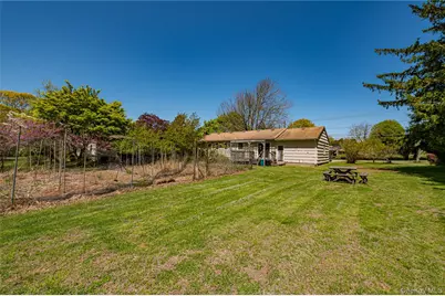 6200 New Suffolk Avenue, Mattituck, NY 11952 - Photo 4