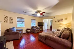 9 Robert Dr, Hyde Park, NY 12538 - Photo 6