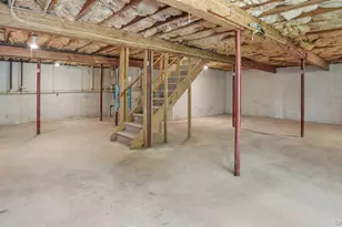 63 Crystal Dr, Aquebogue, NY 11931 - Photo 22