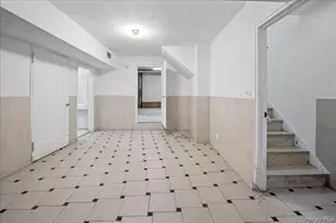 4534 Henry Hudson Pkwy, Bronx, NY 10471 - Photo 26