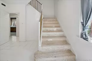 4534 Henry Hudson Pkwy, Bronx, NY 10471 - Photo 6