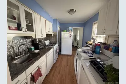 10 Ivy Place, Valley Stream, NY 11581 - Photo 8