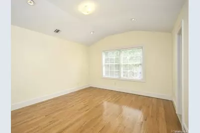 51 Inwood Road #B, Port Washington, NY 11050 - Photo 24
