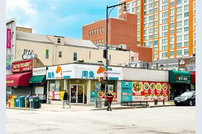 136-95 Roosevelt Avenue, Flushing, NY 11354 - Photo 1