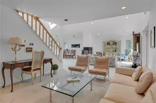 6 Gerriet Ct, Northport, NY 11768 - Photo 8