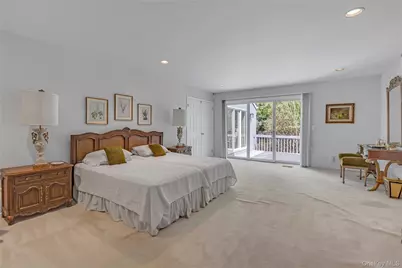 6 Gerriet Court, Northport, NY 11768 - Photo 14
