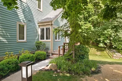 4205 Finch Court, Peekskill, NY 10566 - Photo 4