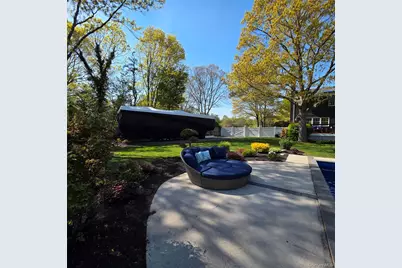 38 Bishop Lane, Holbrook, NY 11741 - Photo 8