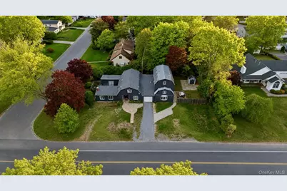 120 Morris Avenue, Farmingville, NY 11738 - Photo 30