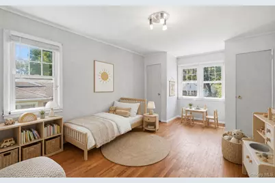 36 Frederick Lane, Scarsdale, NY 10583 - Photo 10