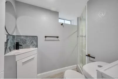 9411 210th Street, Queens Village, NY 11428 - Photo 24