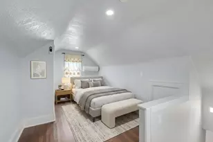 94-11 210th St, Queens Village, NY 11428 - Photo 20