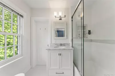 5 Harcourt Road, Scarsdale, NY 10583 - Photo 18