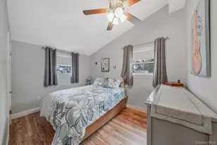 26 Bartley Ln, West Sayville, NY 11796 - Photo 20