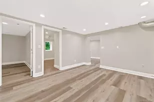 3888 Fawn Ct, Shrub Oak, NY 10588 - Photo 20