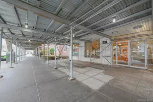 89-00 170th St, Jamaica, NY 11432 - Photo 4