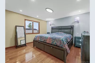2510 2nd Avenue, East Meadow, NY 11554 - Photo 10