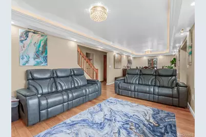 2510 2nd Avenue, East Meadow, NY 11554 - Photo 6