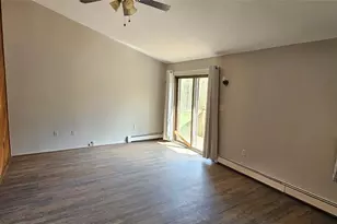 87 W Peenpack Trail, Sparrow Bush, NY 12780 - Photo 14