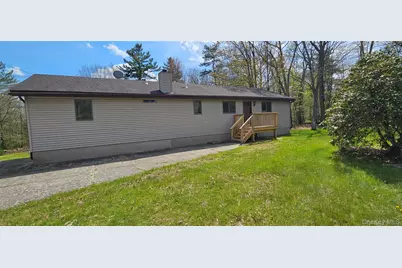 87 W Peenpack Trail, Sparrow Bush, NY 12780 - Photo 1