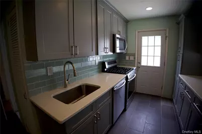 3 Rollin Lane, Brentwood, NY 11717 - Photo 16