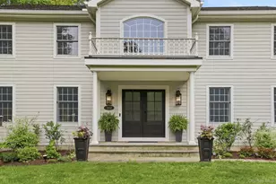 352 Croton Dam Rd, Ossining, NY 10562 - Photo 2