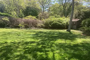 6 Wicks Rd, East Northport, NY 11731 - Photo 10
