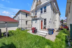 35-40 91st St, Jackson Heights, NY 11372 - Photo 4