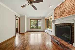 21 Northwood Cir, Huntington, NY 11743 - Photo 10
