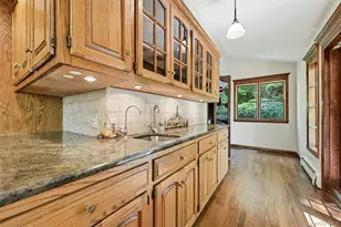 21 Northwood Cir, Huntington, NY 11743 - Photo 18
