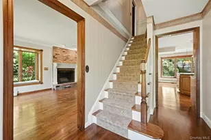 21 Northwood Cir, Huntington, NY 11743 - Photo 6