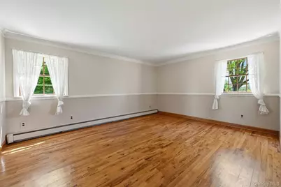 21 Northwood Circle, Huntington, NY 11743 - Photo 24