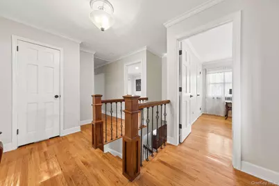 3 Camsanette Court, Glen Cove, NY 11542 - Photo 12