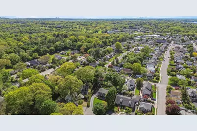 3 Camsanette Court, Glen Cove, NY 11542 - Photo 36
