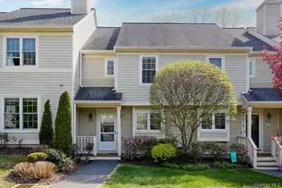 5203 Applewood Circle, Carmel, NY 10512 - Photo 2