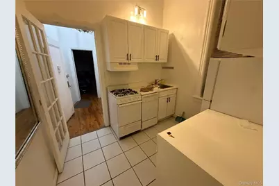 857 9th Avenue #D, New York, NY 10019 - Photo 4