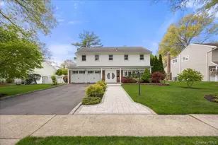8 Marietta Dr, Westbury, NY 11590 - Photo 2