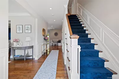 251 N Maple Street, Massapequa, NY 11758 - Photo 20