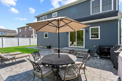 251 N Maple Street, Massapequa, NY 11758 - Photo 38
