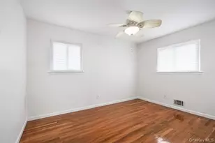 42 Pebble Ln, Deer Park, NY 11729 - Photo 26