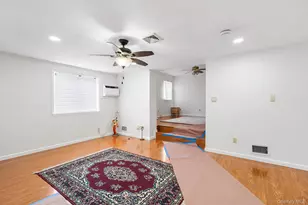 42 Pebble Ln, Deer Park, NY 11729 - Photo 12