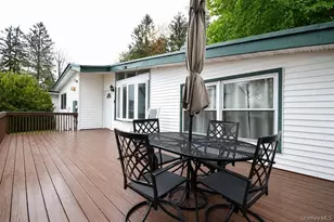 19 Crescent Cir, Rock Hill, NY 12775 - Photo 10